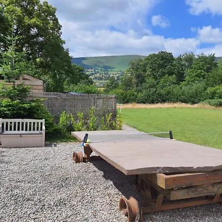 Luxury Cosy Carriage With Electric Private Hot Tub Apartment Hereford Exterior photo